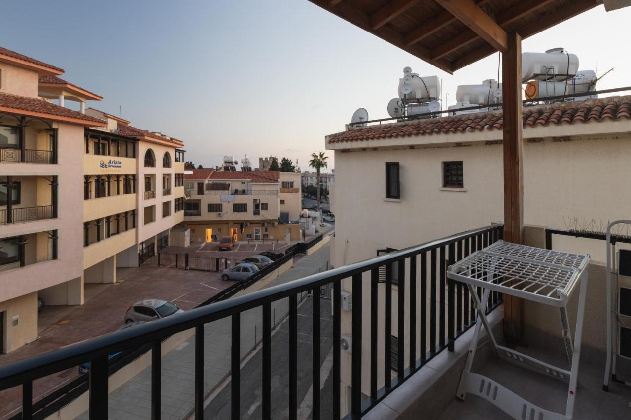 Alexis Apartments - Lovely 2-Bedroom With Swimming Pool Paphos Exterior foto